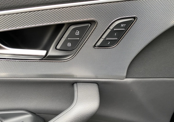 Audi Q7 cena 369999 przebieg: 55, rok produkcji 2024 z Skawina małe 704